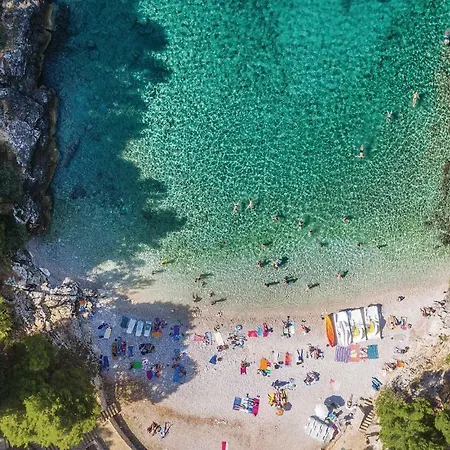 Hébergement de vacances Four-bedroom Holiday In Pula