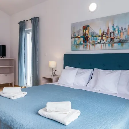 Four-bedroom Holiday In Hébergement de vacances